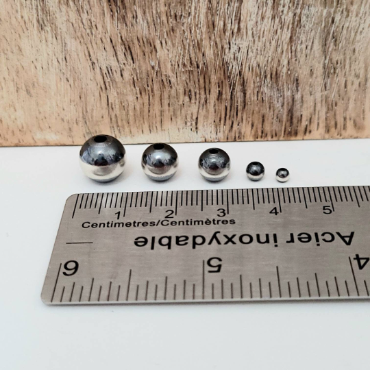 .925 Sterling Silver Navajo Pearl Bead Round