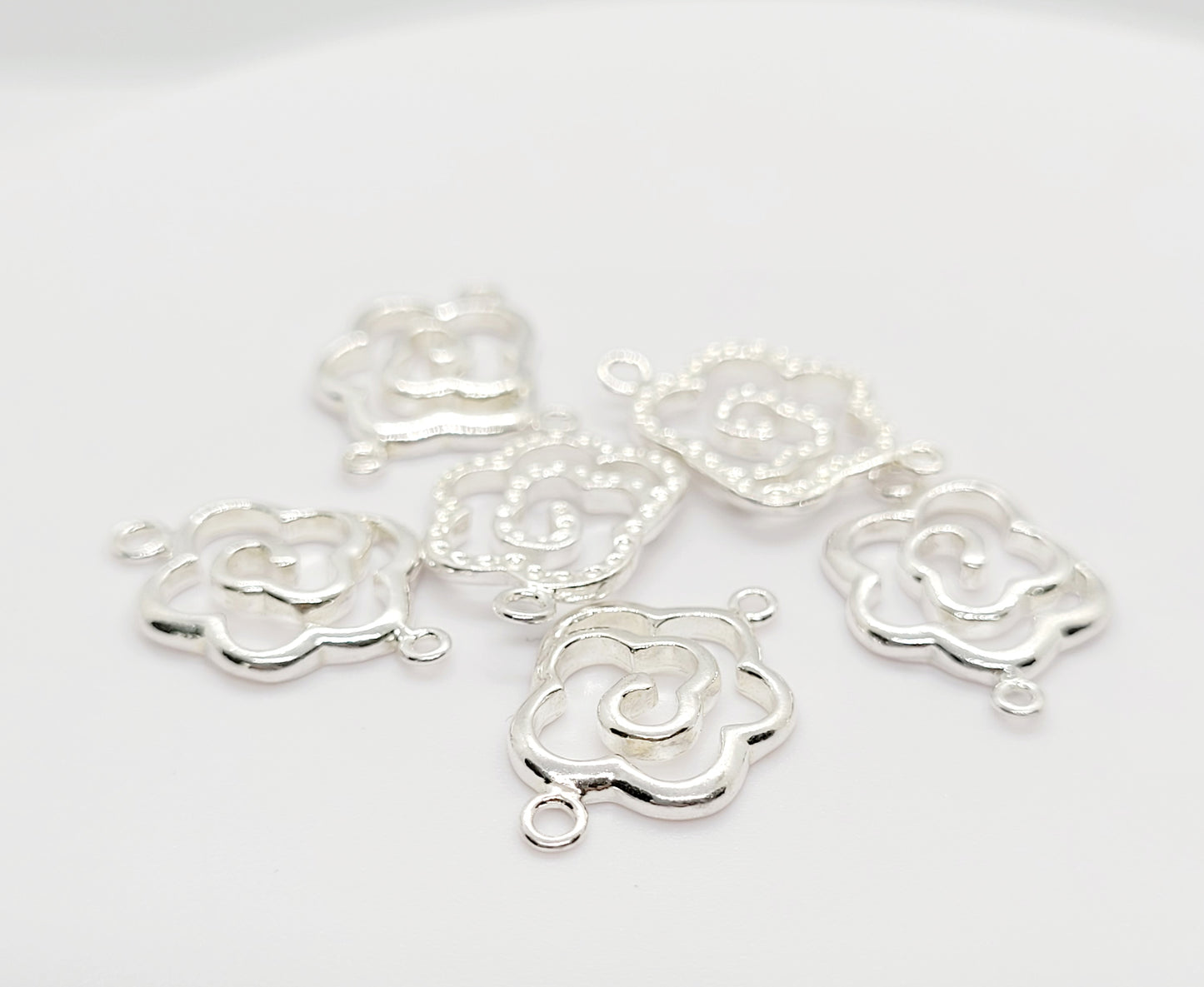 .925 Sterling Silver Flower Connector 18 x 12