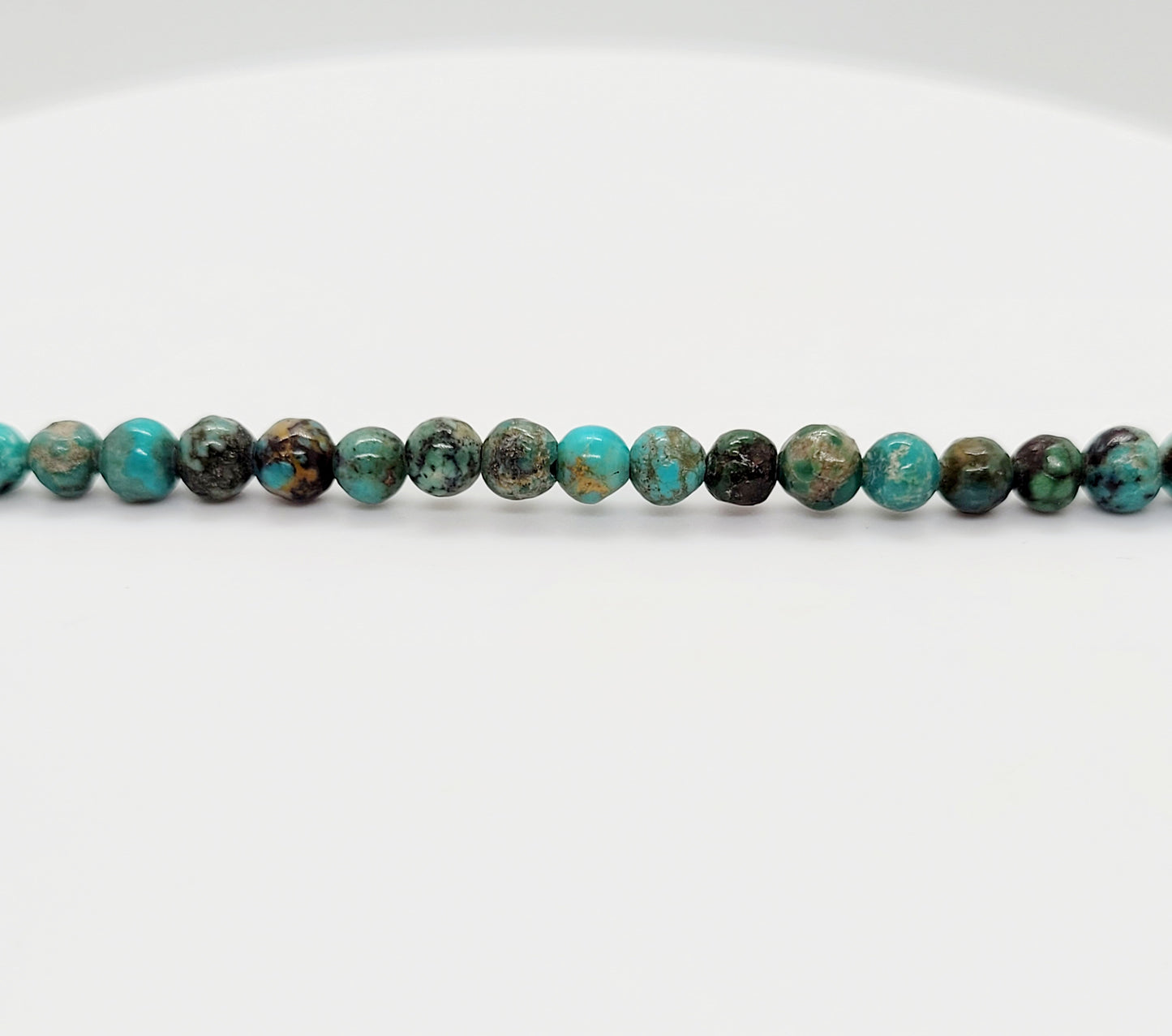 Turquoise (Natural-not perfectly smooth) 4 mm