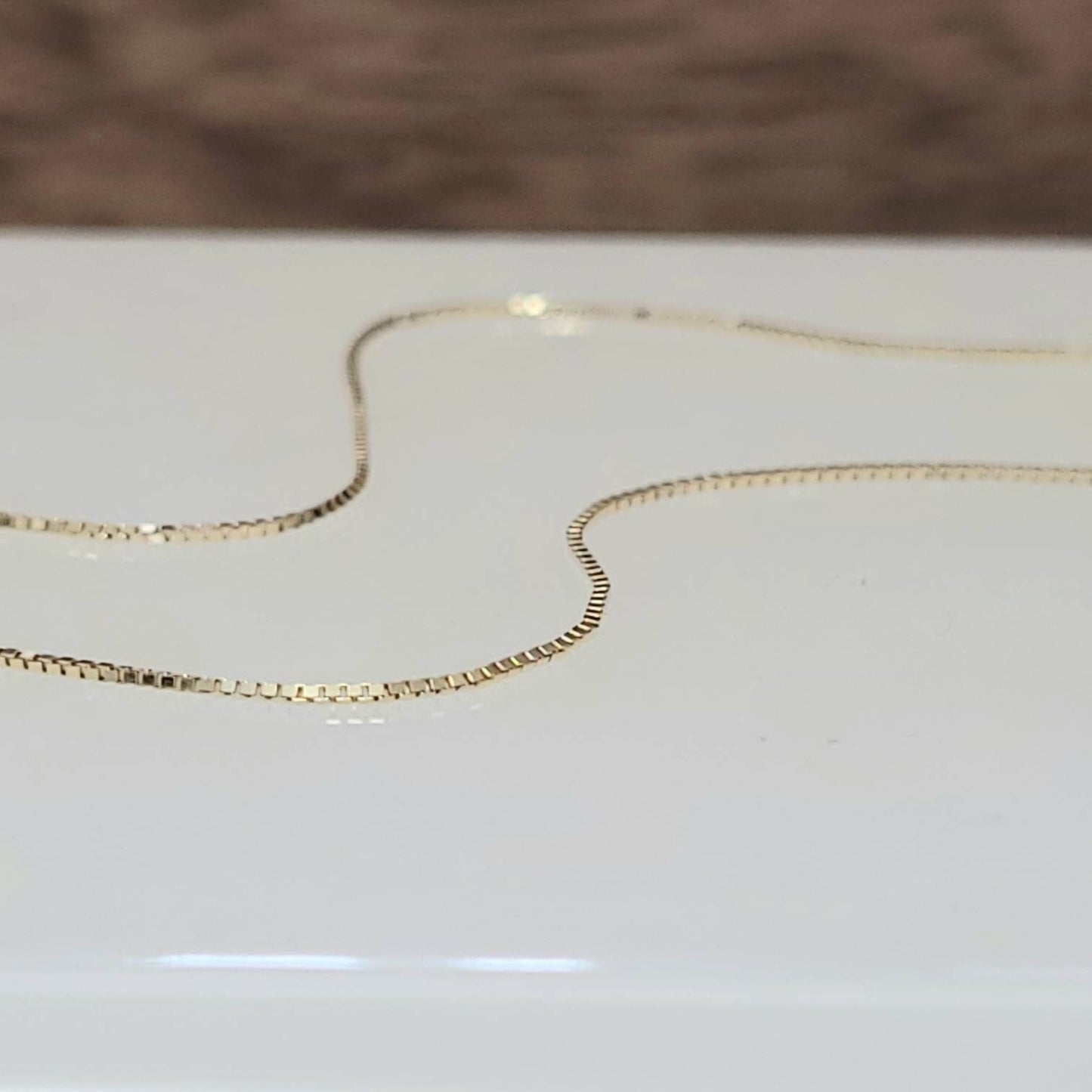 10K SOLID Gold .6 mm Box Chain 16"