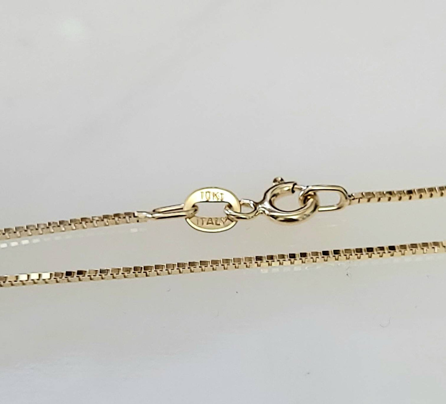 10K SOLID Gold .8 mm Box Chain 16"