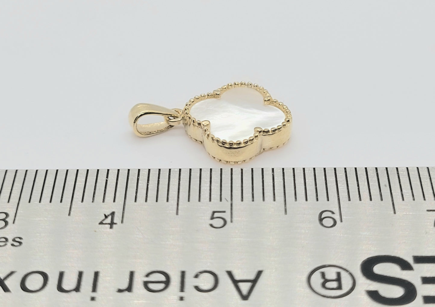 Solid 10K Gold Clover Pendant