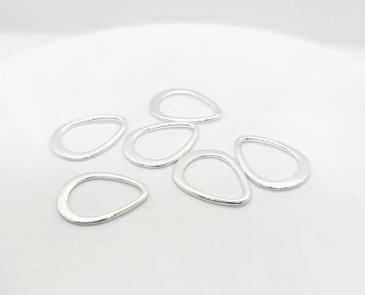 .925 Sterling Silver Teardrop Connector