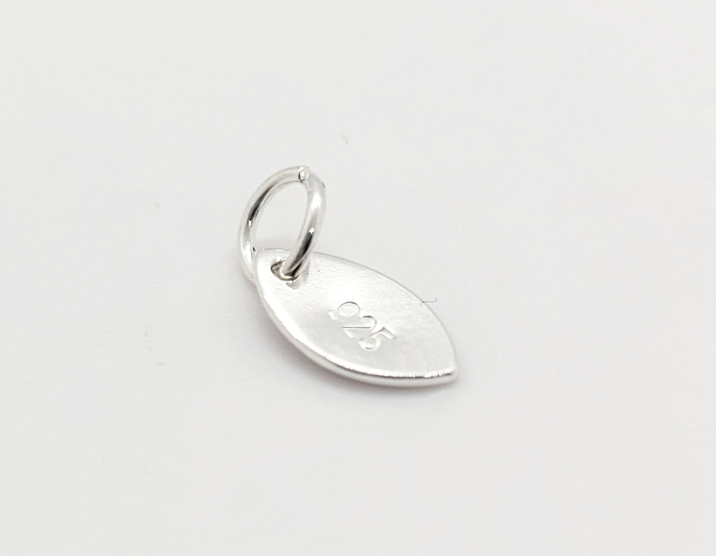 Quality Tag .925 Sterling Silver - Petite 8 mm