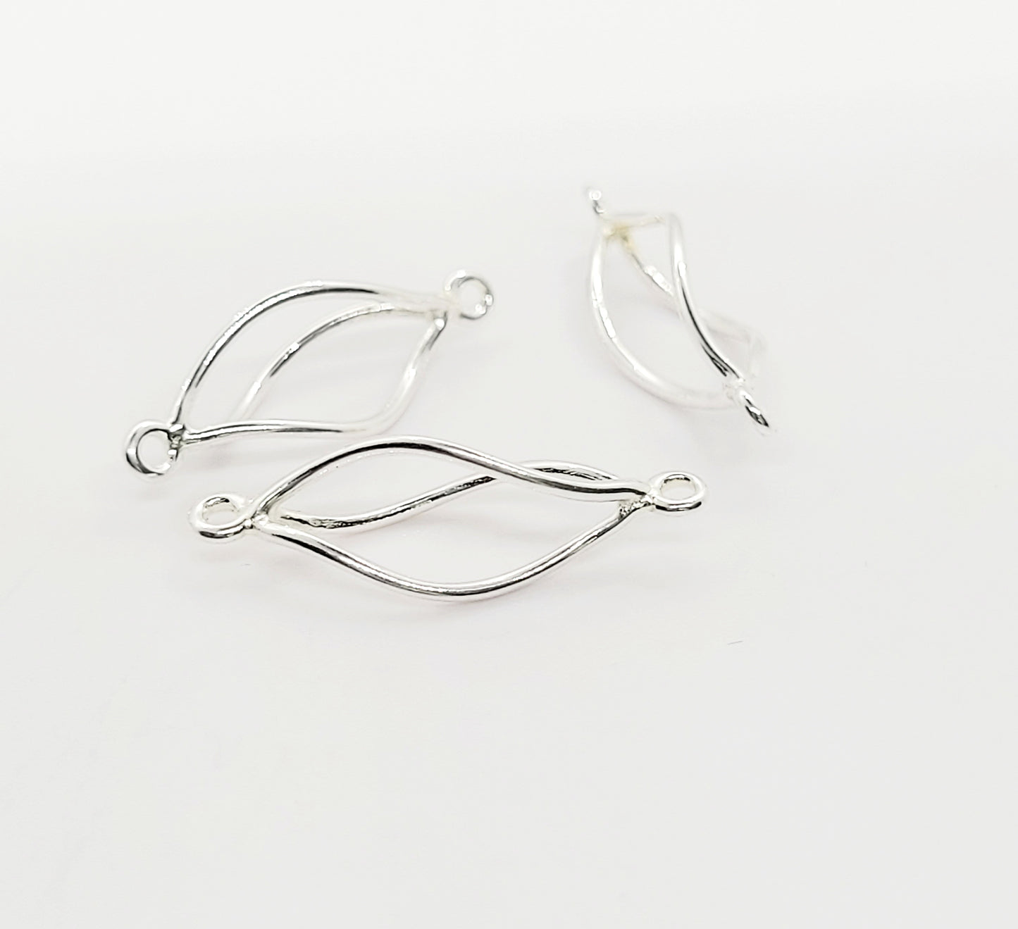 .925 Sterling Silver Twisted Connector