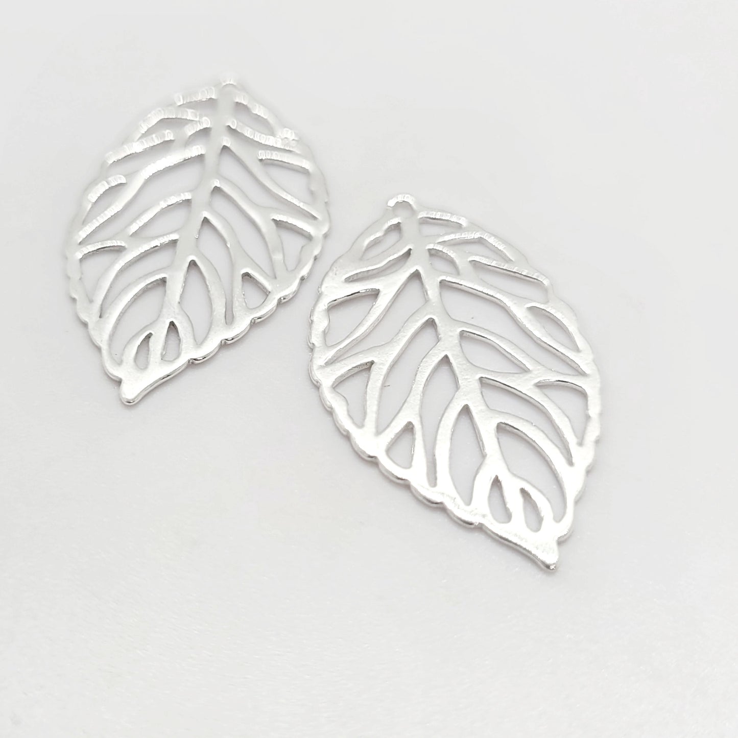 .925 Sterling Silver Leaf Pendant / Earring Feature