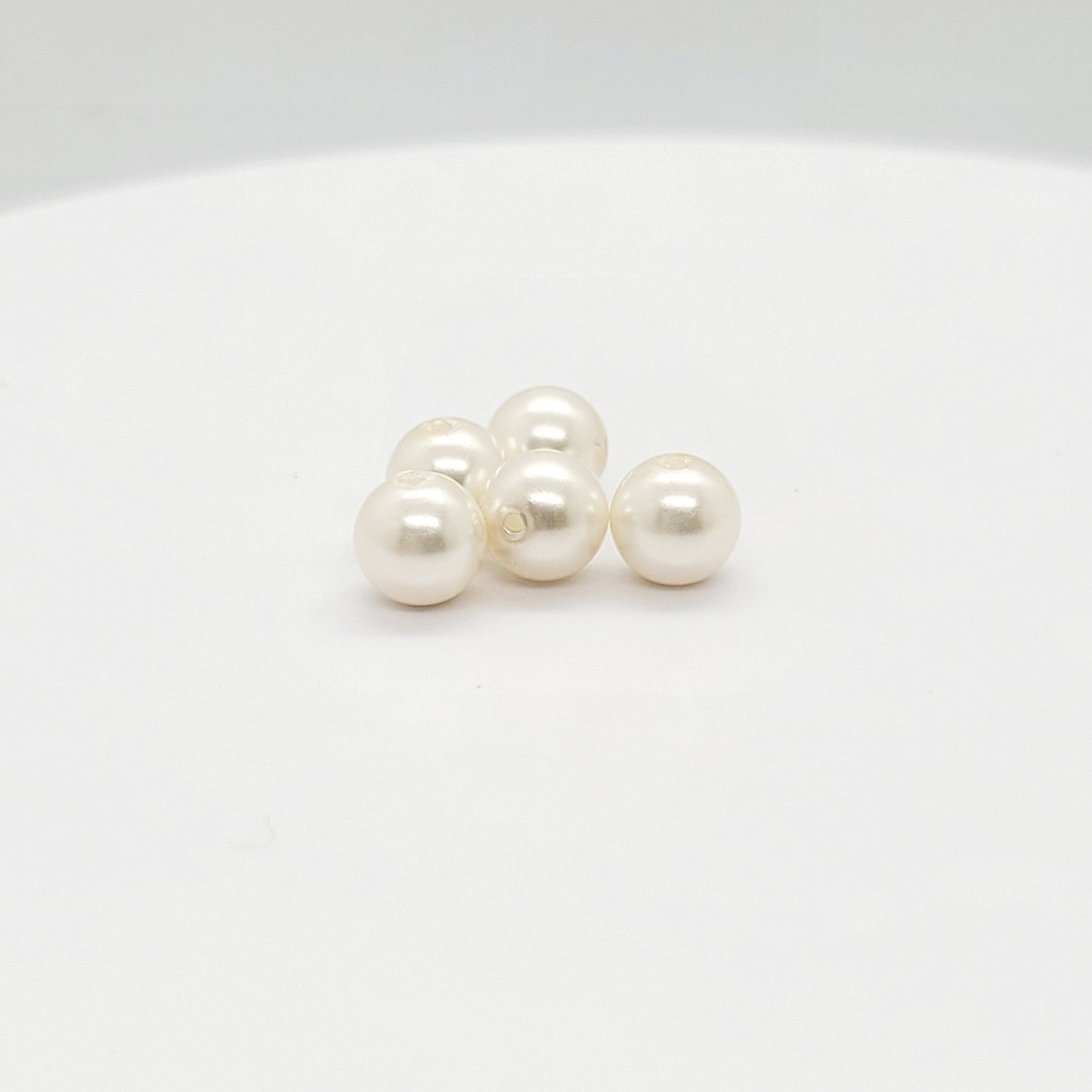 Preciosa Maxima Nacre Pearl - 6 mm White