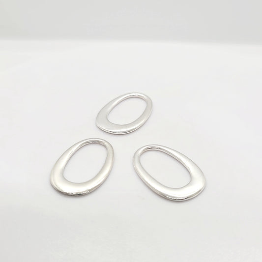 .925 Sterling Silver Oval Connector / Pendant / Earring Feature
